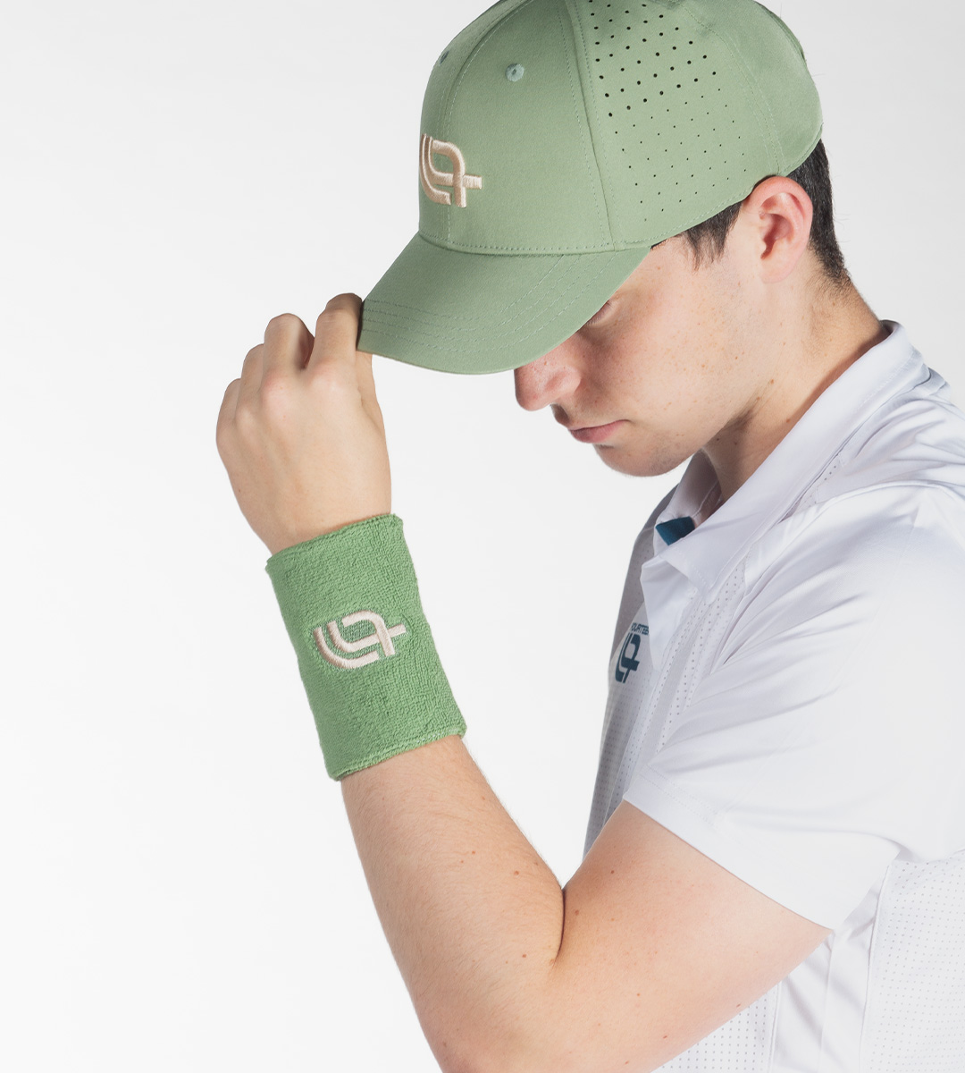 Almond Green - Beige